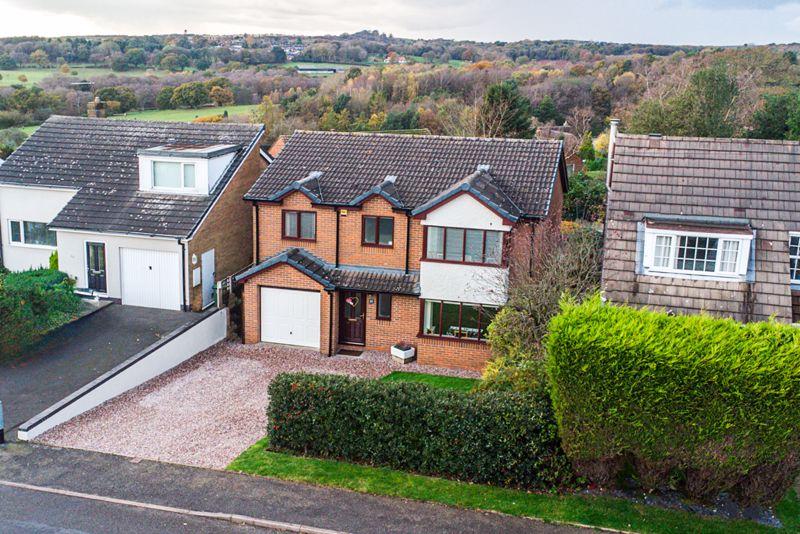 Hayfield Hill, Cannock Wood, Rugeley, WS15 4RR 4 bed detached house for