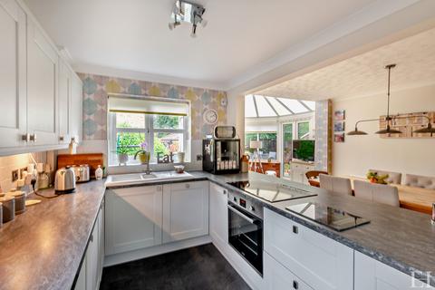 16 Ash Green, Great Chesterford, Saffron Walden, CB10 1QR