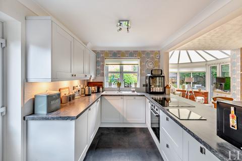 16 Ash Green, Great Chesterford, Saffron Walden, CB10 1QR