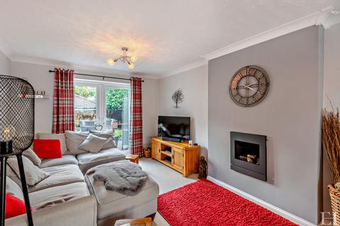 16 Ash Green, Great Chesterford, Saffron Walden, CB10 1QR