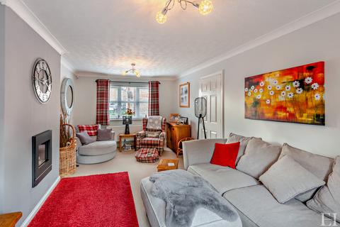 16 Ash Green, Great Chesterford, Saffron Walden, CB10 1QR