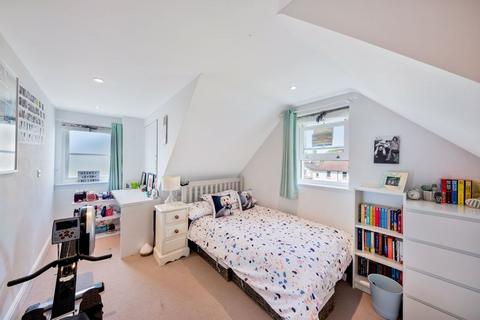 Barton House Barton Road, Bramley, Guildford, GU5 0EB