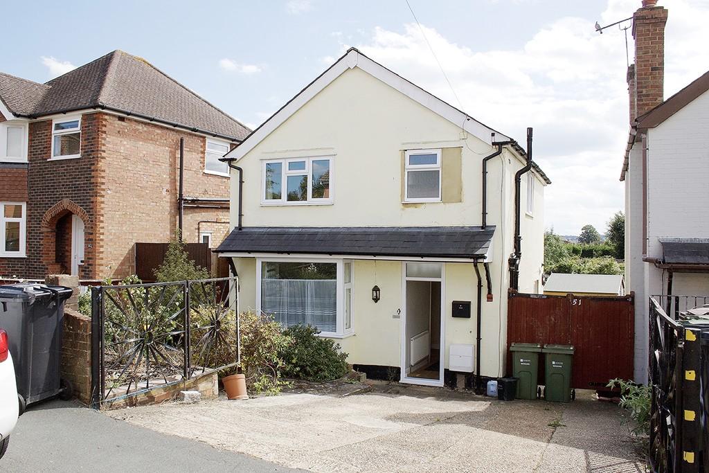 New Cross Road, Guildford 5 bed detached house to rent £2,875 pcm (£