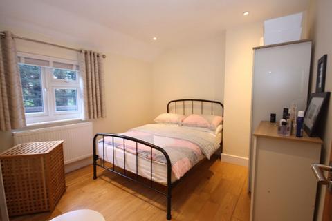 41 Eastcote Lane, Northolt, UB5 5RG