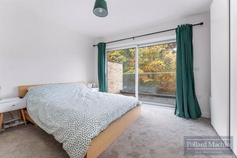 1 bedroom flat for sale, Olden Lane, Purley