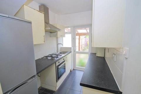 3 bedroom terraced house for sale, Conway Crescent, Greenford