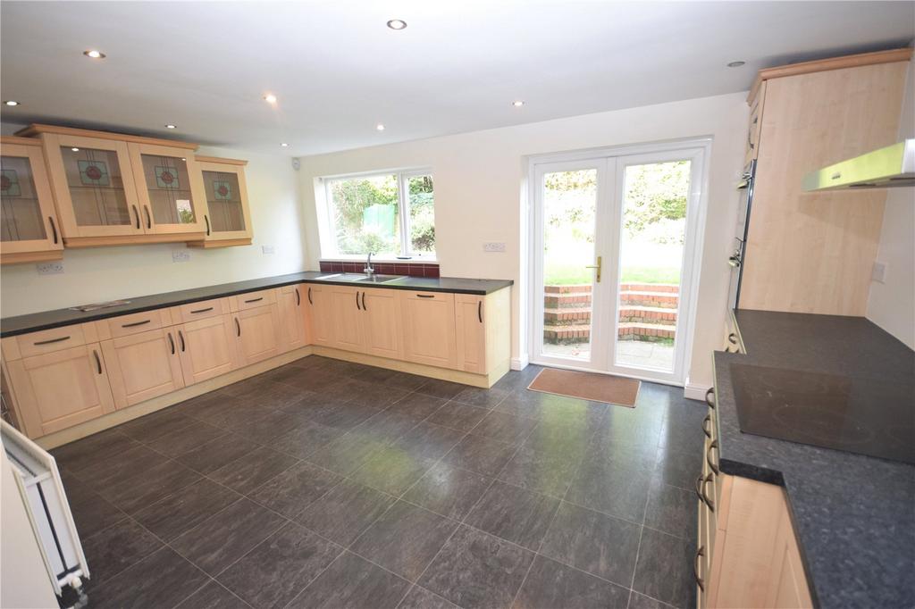 Allerburn Lea, Alnwick... 4 bed detached house £1,100 pcm (£254 pw)