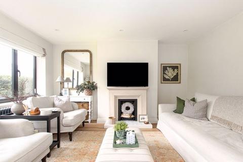 115 Bridgewater Road, Berkhamsted, HP4 1JR