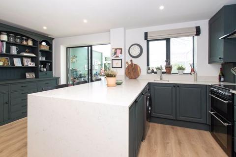 115 Bridgewater Road, Berkhamsted, HP4 1JR