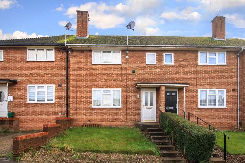 Northridge Way, Hemel Hempstead 2 bed terraced house for sale £325,000