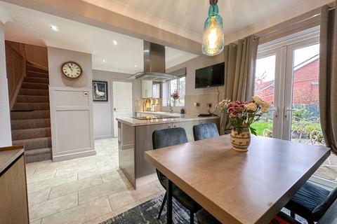 8 Amelia Close, Baddeley Green, Stoke-on-trent, ST2 7QN