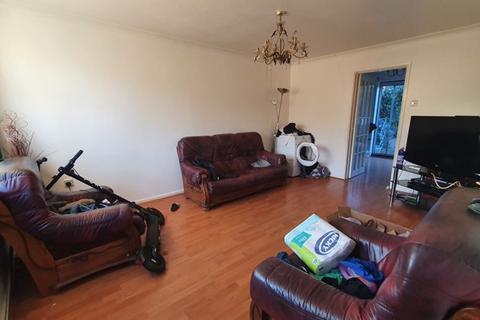 34 Concorde Way, Gloucester, GL4 4PT