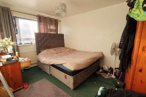 34 Concorde Way, Gloucester, GL4 4PT