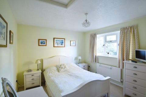 18 Cygnet Drive, Durrington, Salisbury, SP4 8LQ