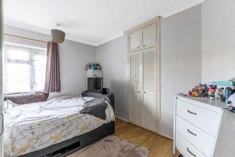 62 Mickleham Road, Orpington, BR5 2RJ