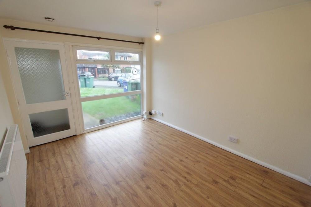 Moss Green, Rugeley, WS15 2NU 1 bed flat to rent £650 pcm (£150 pw)