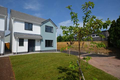 3 bedroom detached house to rent, Cherry Tree Gardens, Tiverton, Devon, EX16