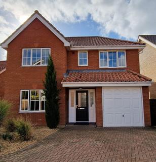 6 bedroom detached house to rent, Speedwell Way - Whole