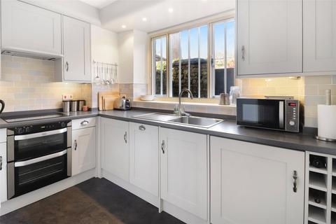 3, The Courtyard Castle Hill, Dunster, Minehead, TA24 6SQ