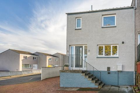 2 bedroom end of terrace house for sale - Kaimes Crescent, Kirknewton, EH27