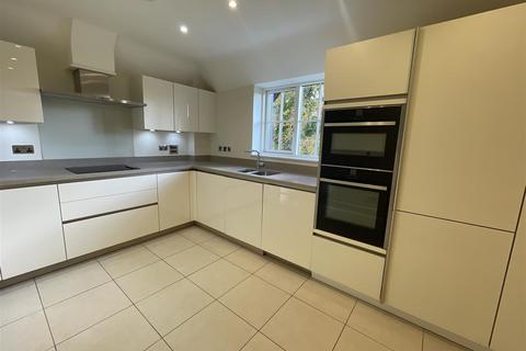 2 bedroom apartment for sale - Eaton Mews, Templeton Road, Kintbury, Hungerford
