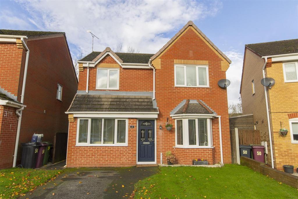 Ashton Road, Clay Cross, Chesterfield 3 bed detached house for sale £265,000