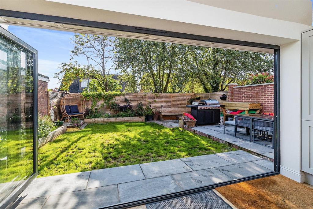 Bi-fold doors