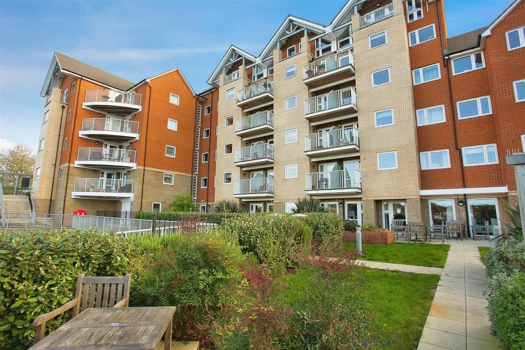 The Boathouse Riverdene Place, Bitterne Park, Southampton 1 bed