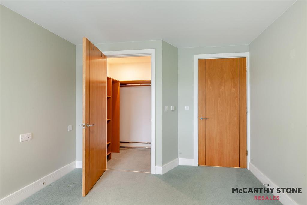 8585394-interior07.jpg