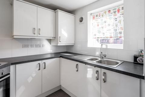 29 Argyle Close, Stourbridge, DY8 4XT