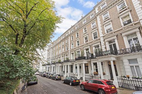 2 bedroom apartment for sale, Courtfield Gardens, South Kensington SW5