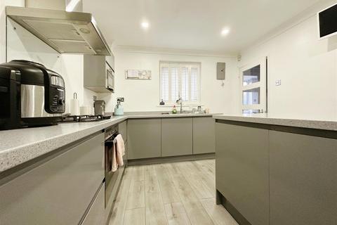 48, Trinity Court Fish Street, Hull, HU1 2NB