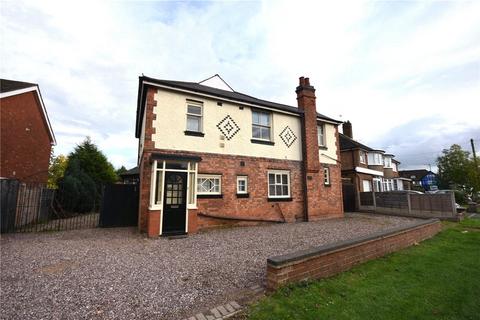 4 bedroom detached house for sale, Alcott Lane, Marston Green, Birmingham, West Midlands, B37