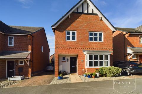 4 bedroom detached house for sale, Holywell Fields, Hinckley