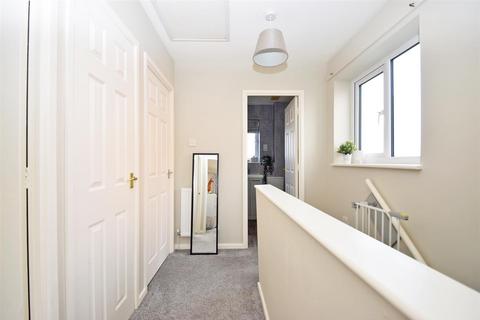4 Arundel Close, Ruyton Xi Towns, Shrewsbury, SY4 1LU
