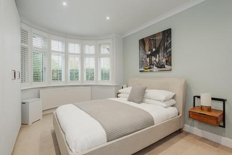 35 The Drive, Epsom, KT19 0AR