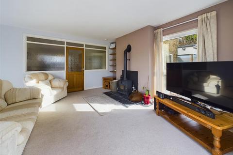 4 bedroom house for sale, Fassifern Road, Fort William PH33