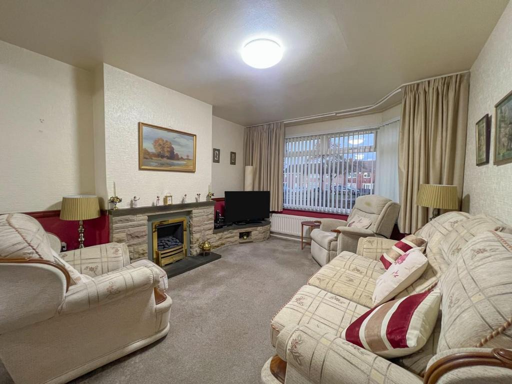 Haytor Rise, Wyken, Coventry 3 bed semidetached house for sale £250,000