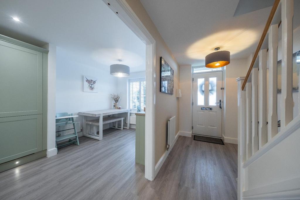 18 Furber Close-009.JPG