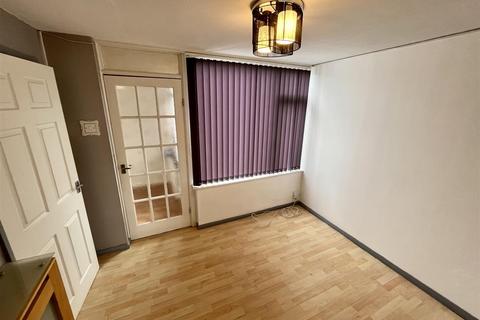 2 bedroom end of terrace house for sale - Malvern Crescent, Darlington