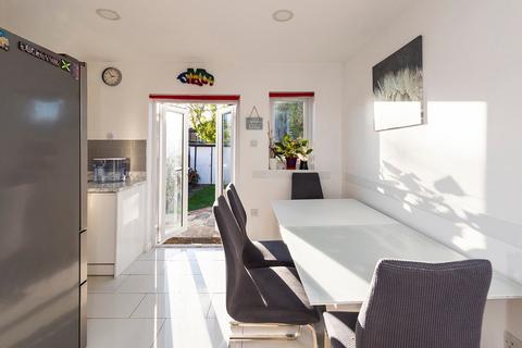 70 Hillcrest Road, Bromley, BR1 4SD