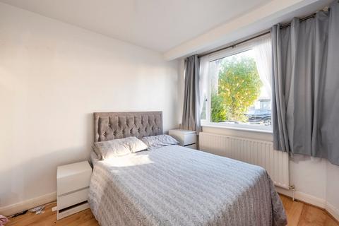 70 Hillcrest Road, Bromley, BR1 4SD
