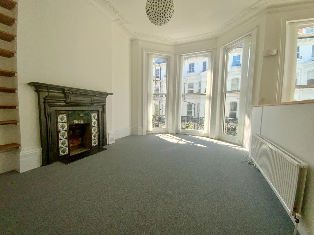 St Michaels Place, Brighton, BN1 1 bed flat to rent £1,400 pcm (£323 pw)