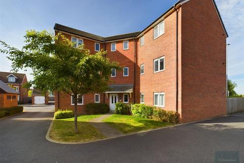 2 bedroom flat for sale, Scholars Way, Melksham SN12