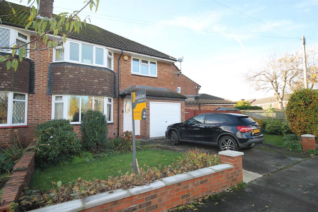Ridgely Drive, Ponteland, Newcastle... 3 bed semidetached house £350,000
