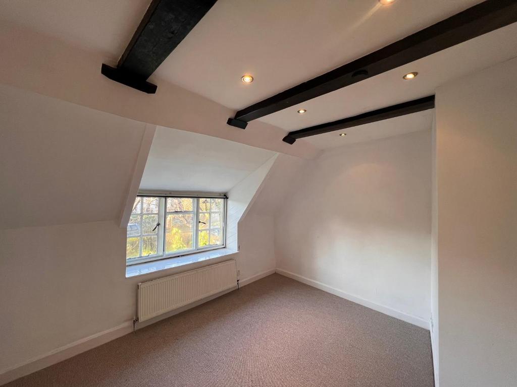 Bedroom 2.jpg