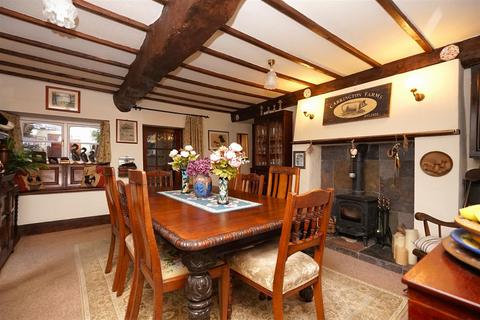 5 bedroom cottage for sale, Colthouse Lane, Ulverston