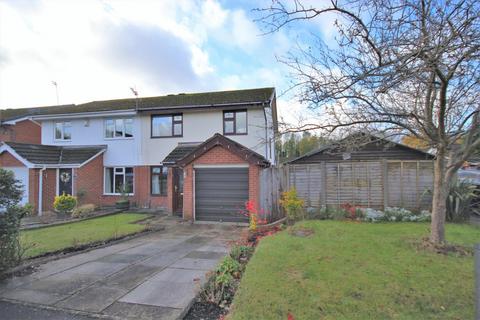 3 bedroom semi-detached house for sale, Severn Close, Widnes, Widnes, WA8