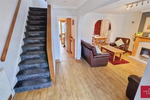 26 Austen Drive, Bramley, Rotherham, S66 2UF