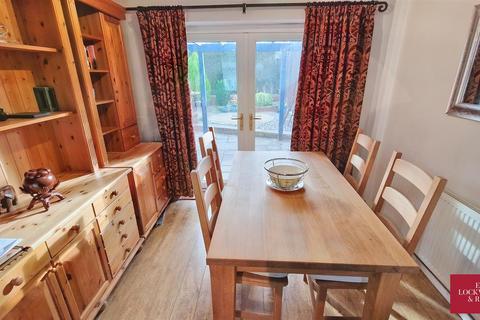 26 Austen Drive, Bramley, Rotherham, S66 2UF